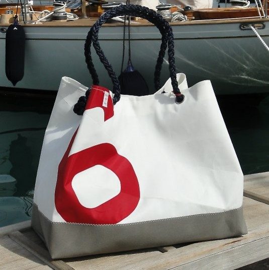 sac cabas en voile de bateau recyclée grand modèle – lestoilesdularge
