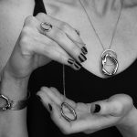 Celine-lareynie-bijoux-fantaisie-collier,-bracelet-et-bague,-ens
